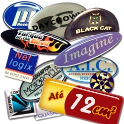 Adesivo ou Etiqueta em Vinil Branco Resinado At� 12cm� m�nimo 500 unid