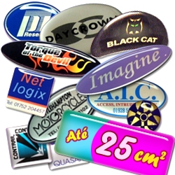 Adesivo ou Etiqueta em Vinil Branco Resinado At� 25cm� m�nimo 1000 unid